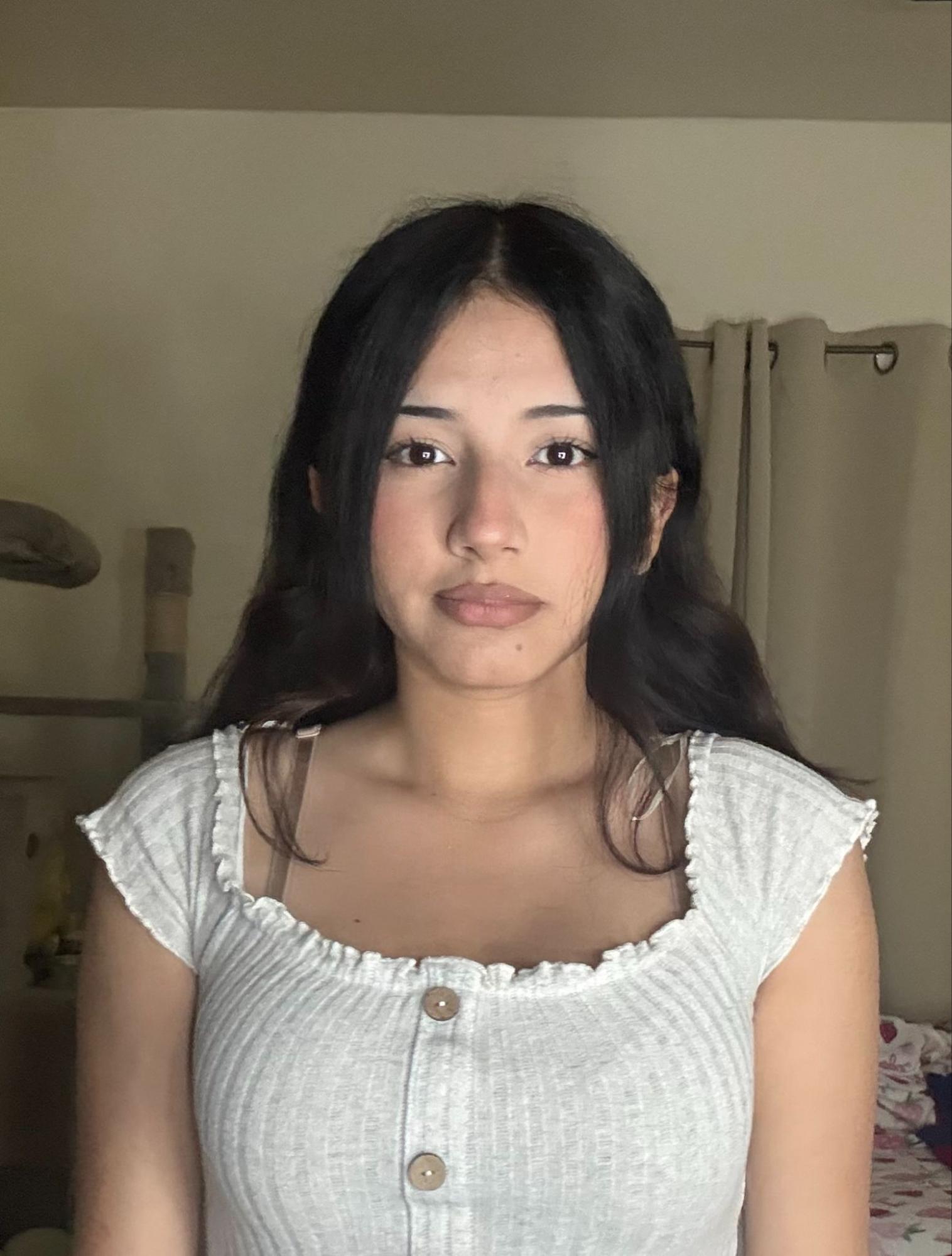 Portrait of Belinda Pablo-Cardozo, member of Coro California’s 2026 Youth Climate Fellowship cohort.