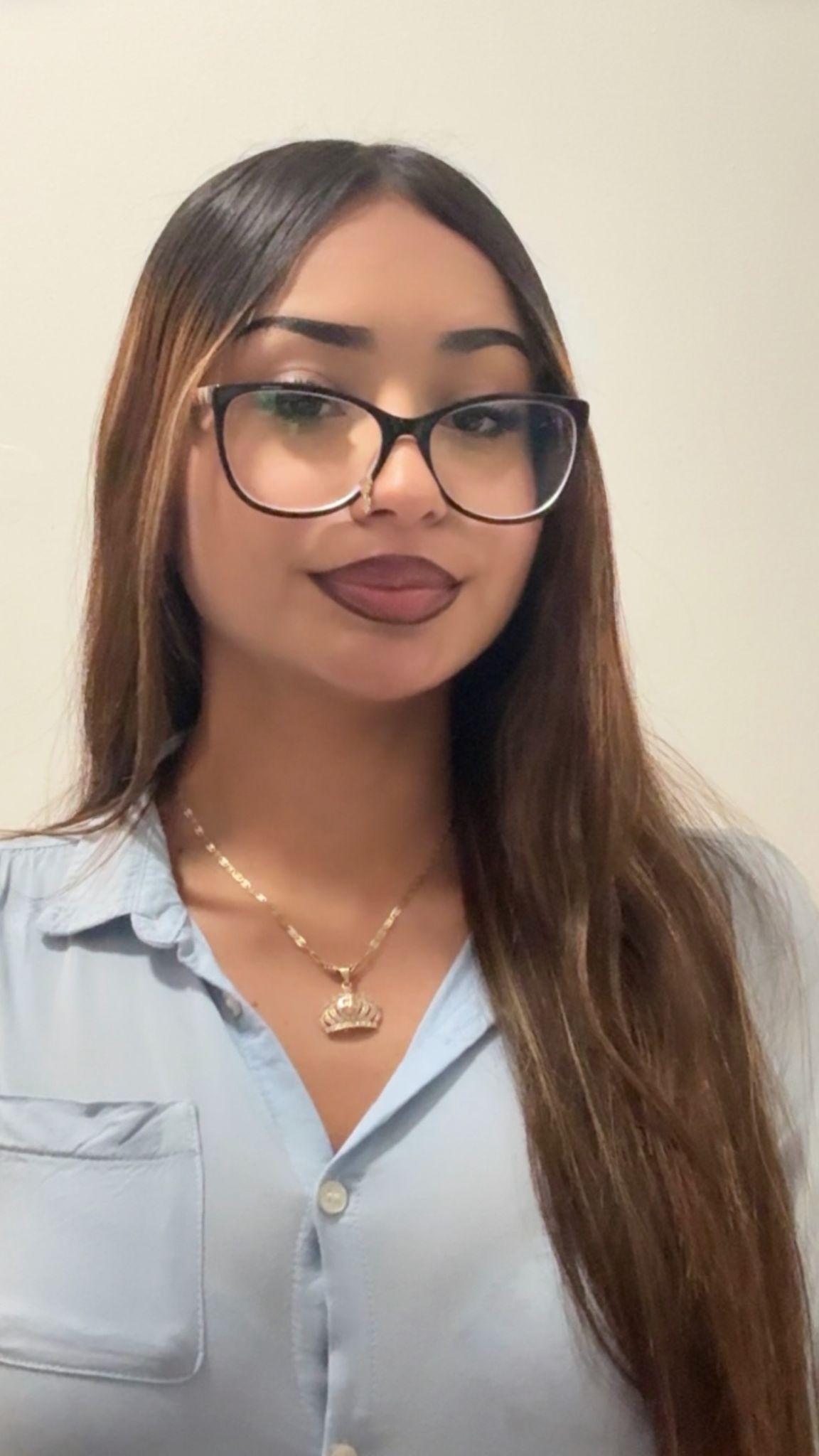 Portrait of Kimberly Mora, member of Coro California’s 2026 Youth Fellows cohort.