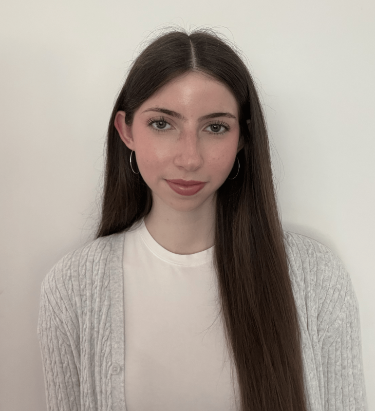 Portrait of Rebecca Vitti, member of Coro California’s 2026 Youth Climate Fellowship cohort.