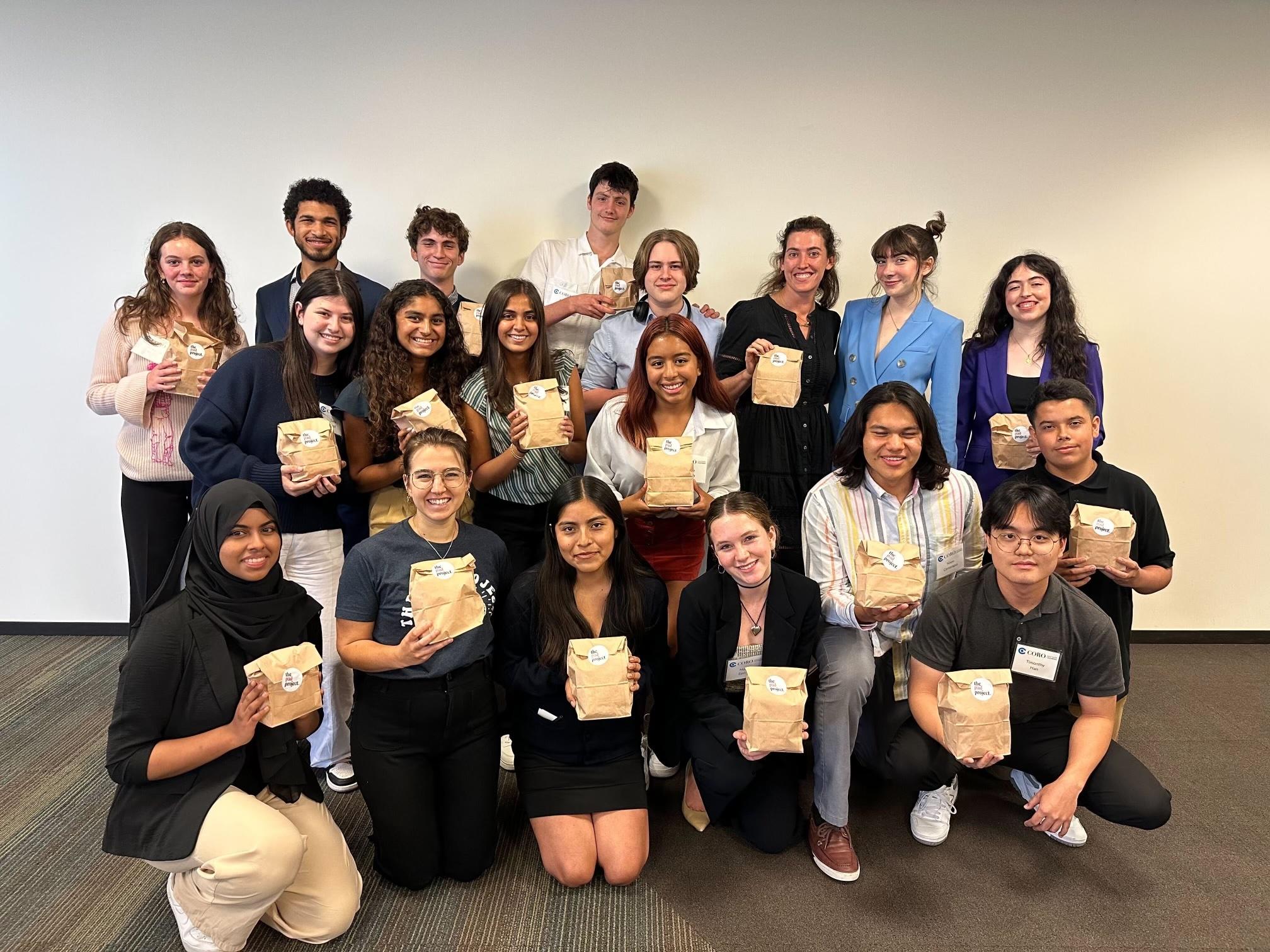 In July 2023, Sorelle hosted a pad packing party with Coro Youth Fellows and products were donated to Para Los Ninos.
