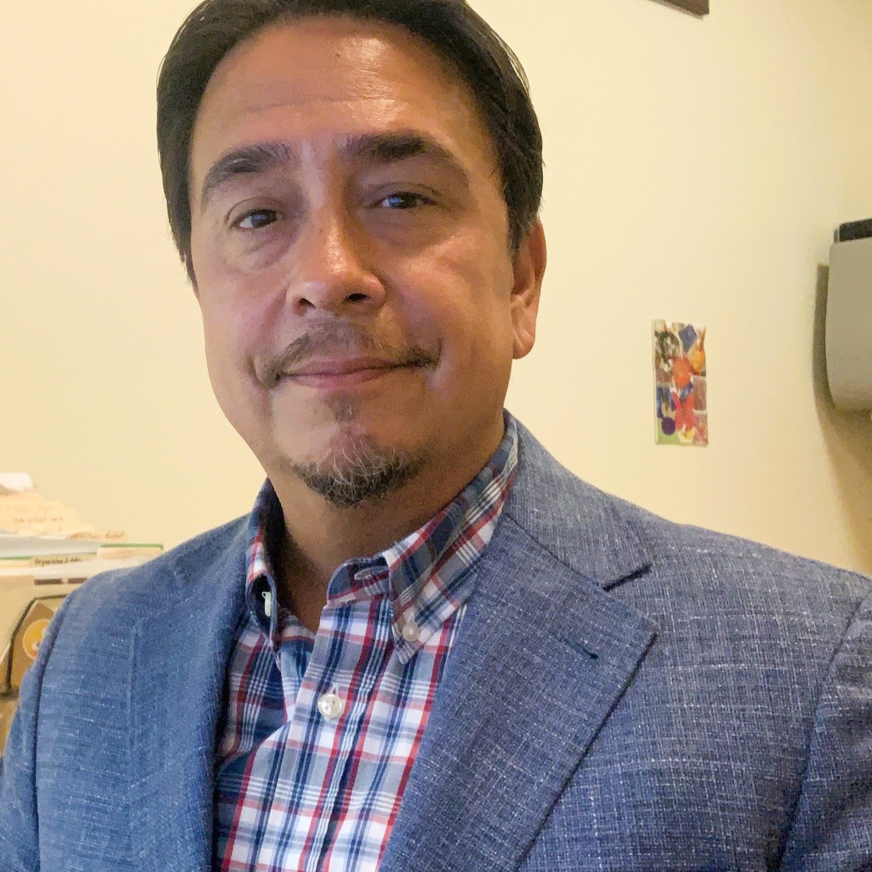 Joaquin Calderon, a participant from our 2024 nonprofit board training program.