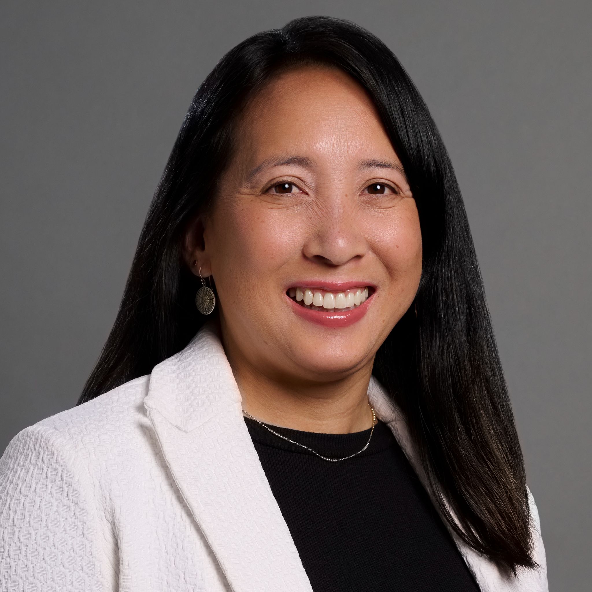 Portrait of Karen Chen, PhD, member of Coro California’s Fall 2026 Women in Leadership Bay Area cohort.