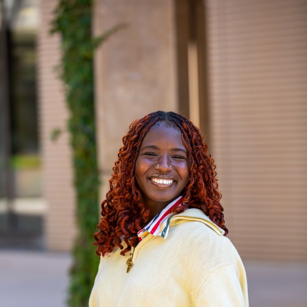 Portrait of Shay Olaifa, member of Coro California’s 69th class of Los Angeles Fellows in Public Affairs.