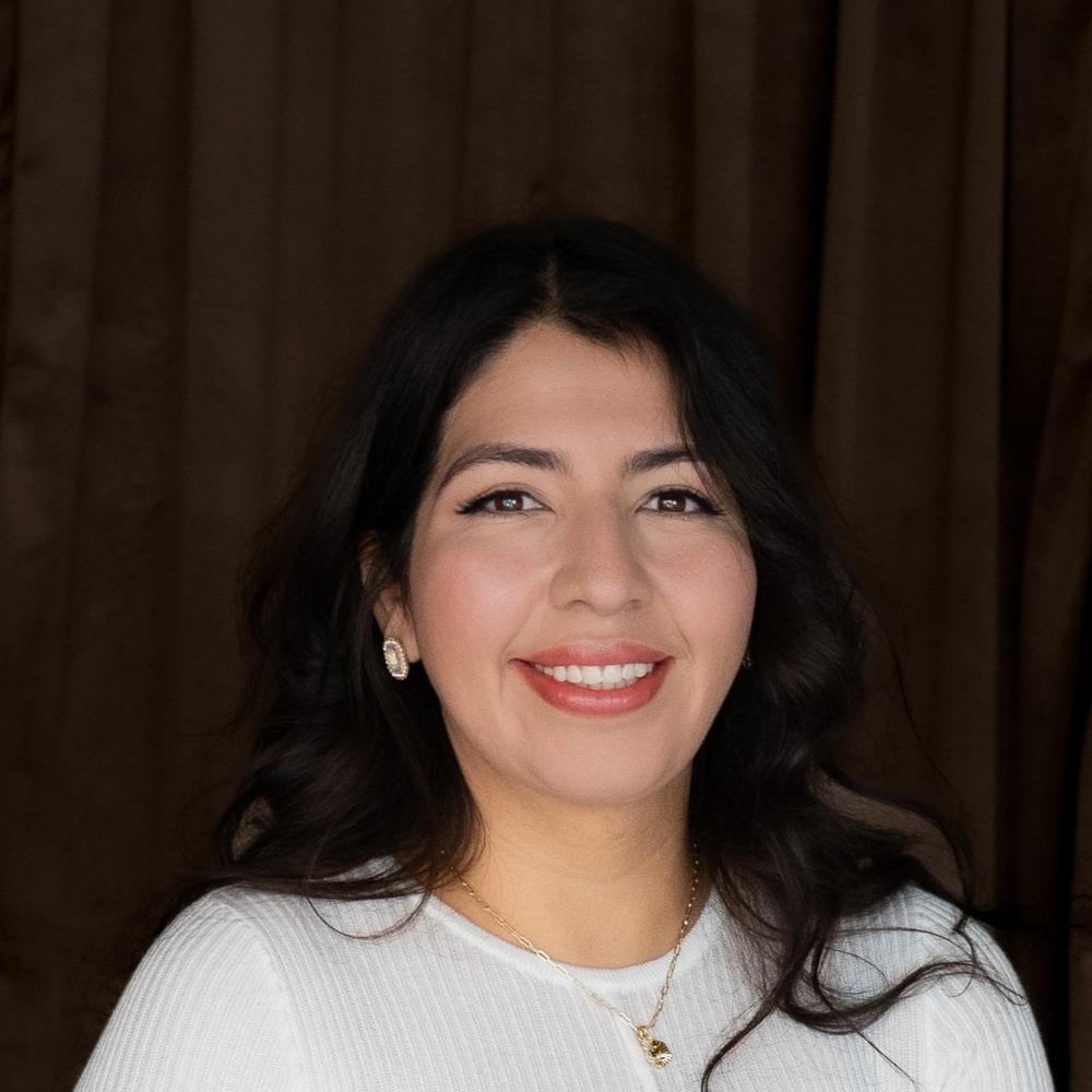 Portrait of Brenda Valadez, participant in Coro California’s Fall 2026 Women in Leadership Los Angeles cohort.