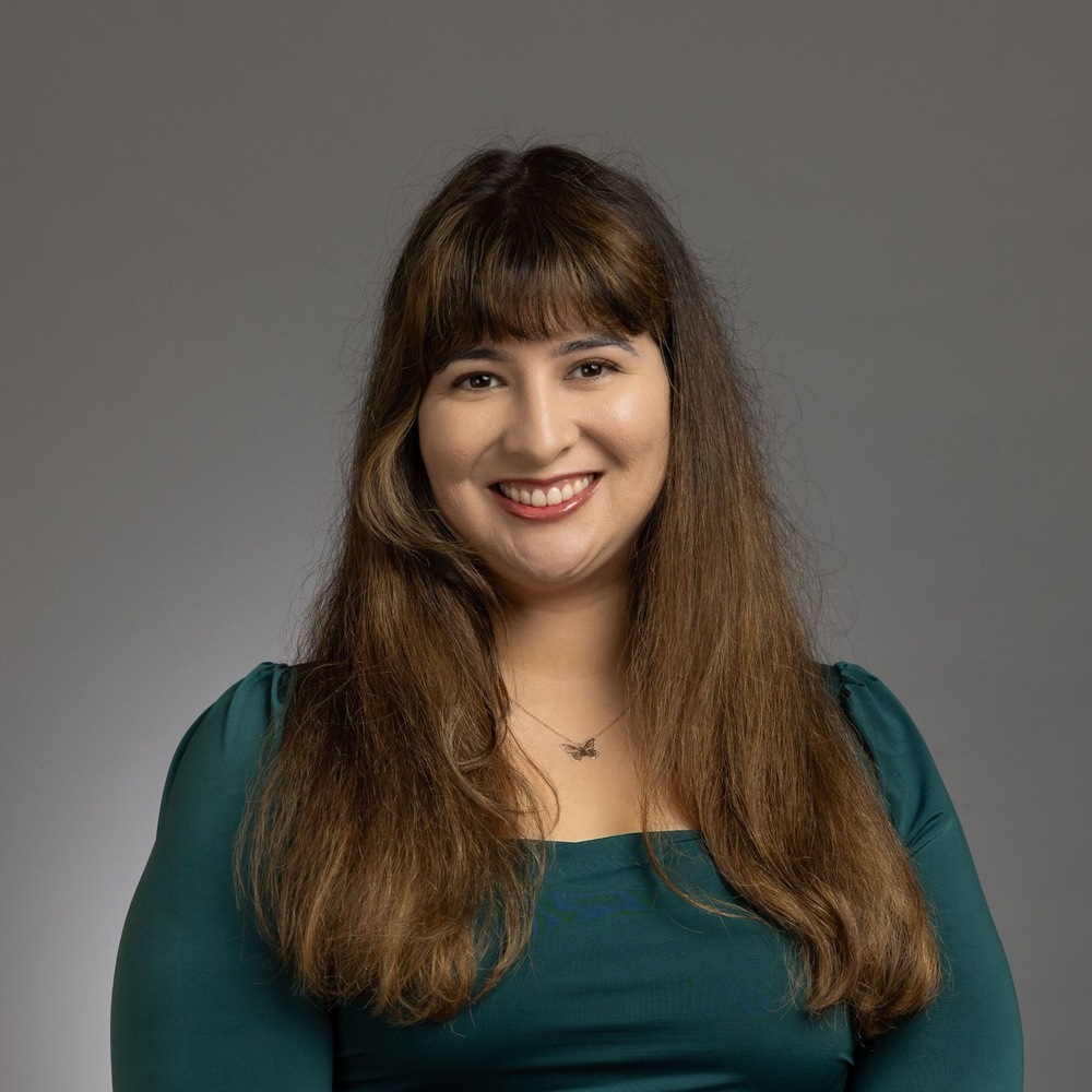 Portrait of Elisa Perez, participant in Coro California’s Fall 2026 Lead Los Angeles cohort.