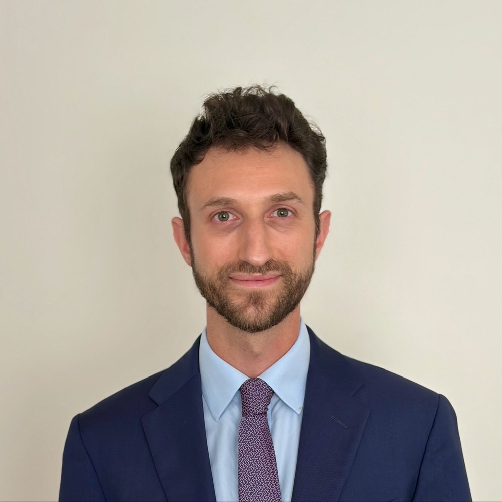 Portrait of Marco Schneebalg, participant in Coro California’s Fall 2026 Lead Los Angeles cohort.