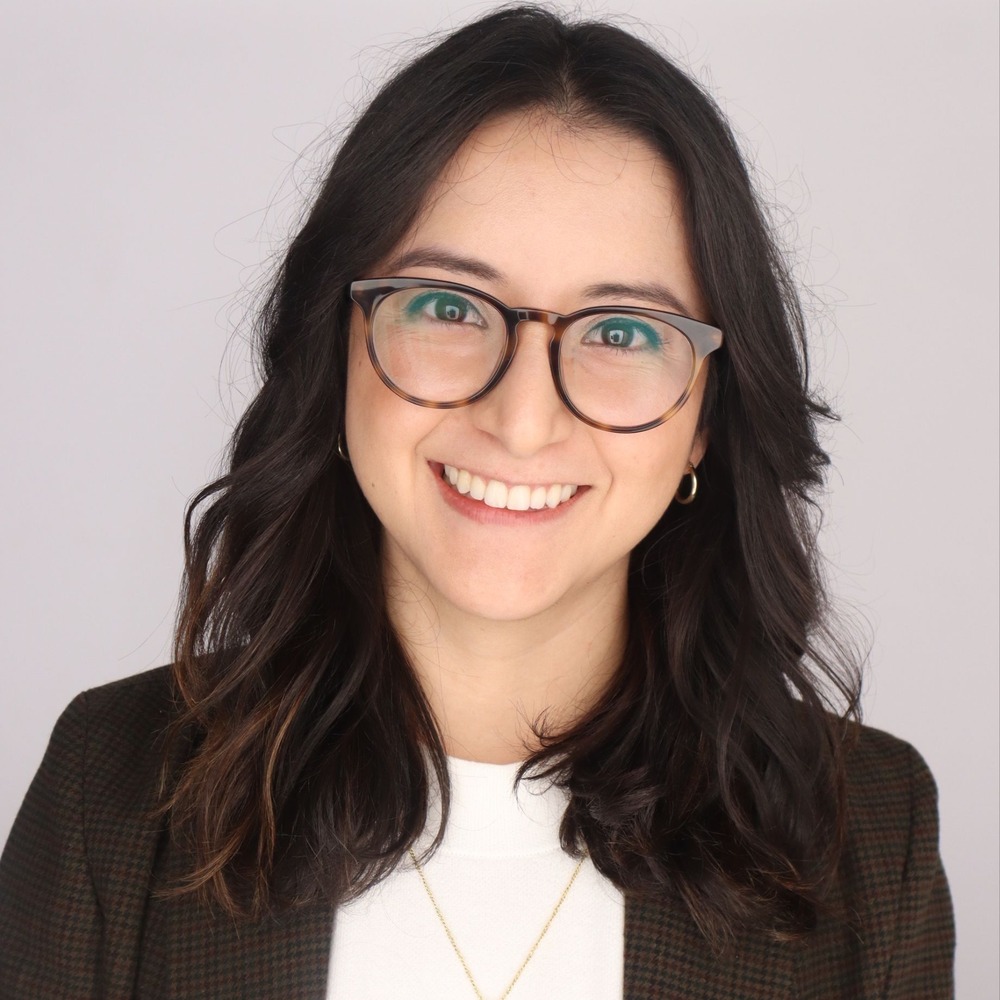 Portrait of Paola Fernandez, participant in Coro California’s Fall 2026 Women in Leadership Los Angeles cohort.