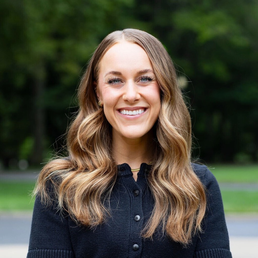 Portrait of Stephanie Severance, member of Coro California’s 79th class of Bay Area Fellows in Public Affairs.