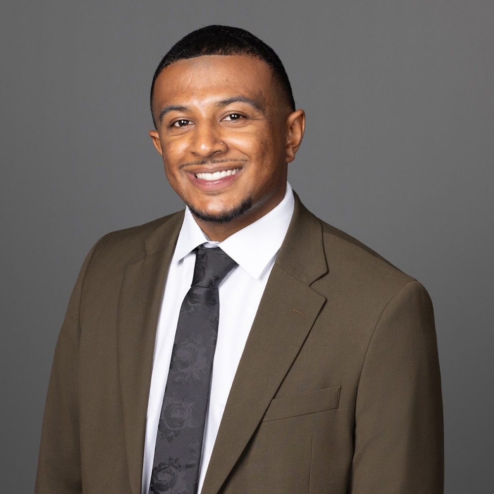 Portrait of Tyler Webb, participant in Coro California’s Fall 2026 Lead Los Angeles cohort.
