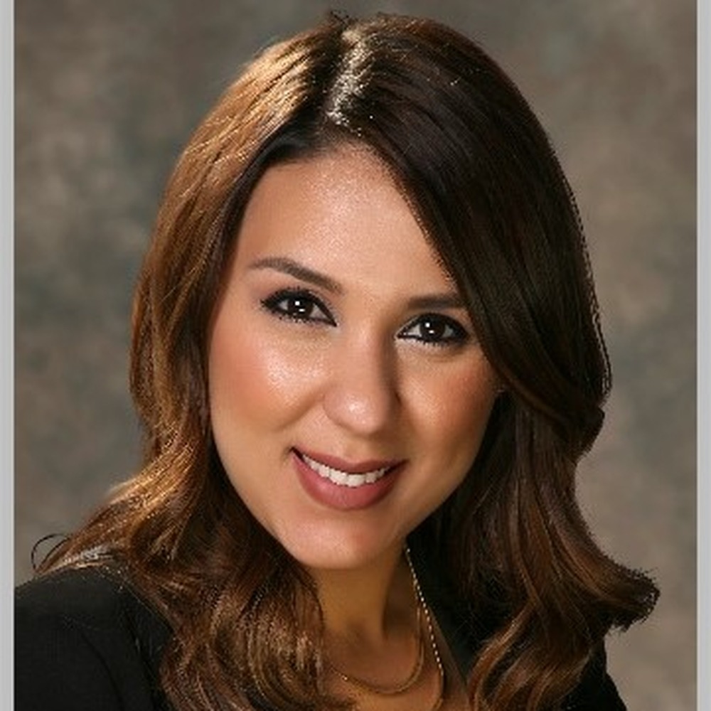 Portrait of Yasmin Semerdjian, participant in Coro California’s Fall 2026 Women in Leadership Los Angeles cohort.